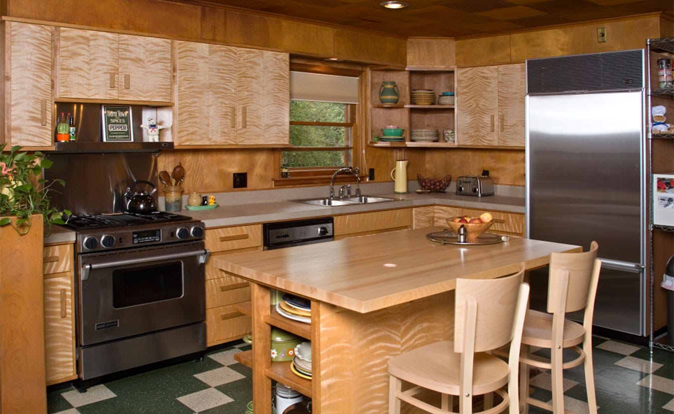 Hiller designed and built this kitchen in a "near-pristine" '50s ranch home. | Photo by Kendall Reeves, <a href="http://spectrumstudioinc.com/" target="_blank">Spectrum Studio</a>