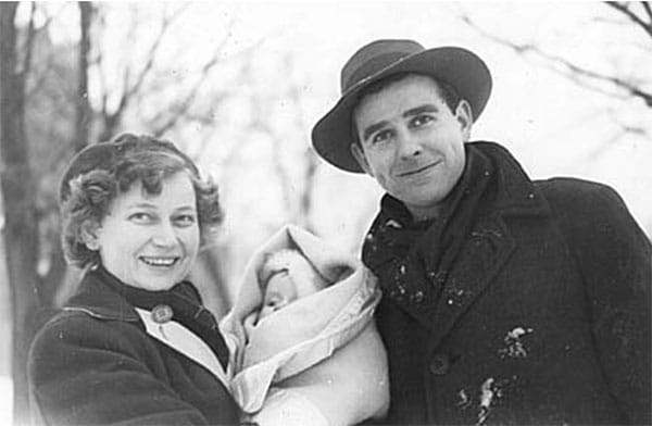 Vernice Baker Lockridge, left, and RLJ with their son Larry Lockridge. | Photographer unknown. Photographs from <a href="http://www.raintreecounty.com/bookphot.html" target="_blank">raintreecounty.com</a> are used with permission of The Estate of Ross Lockridge, Jr.
